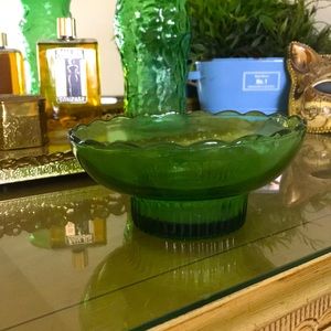 Vintage | Green glass bowl